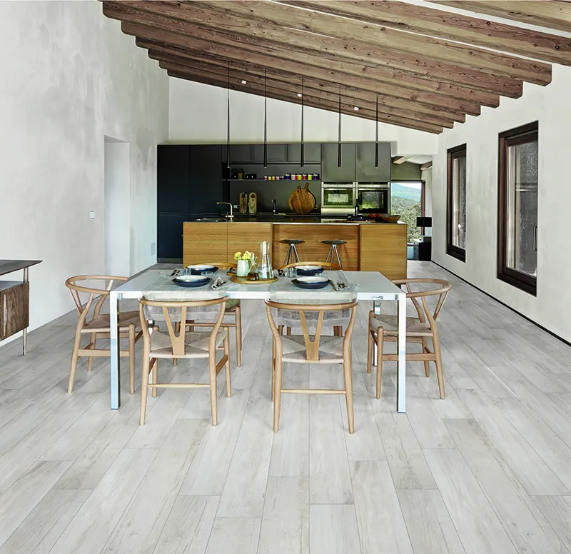 Alpi Bianco 20x120 cucina.webp