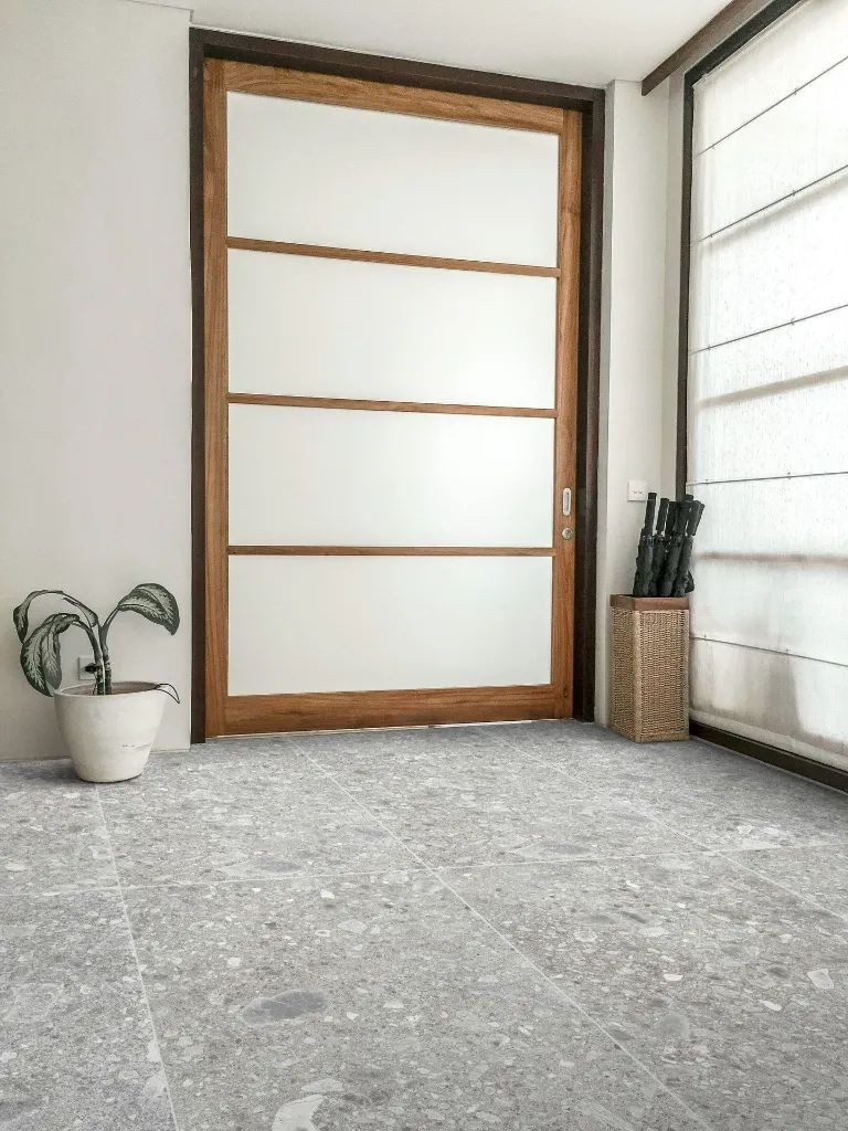 Ceppo-Di-Gres-Grey-scaled.webp